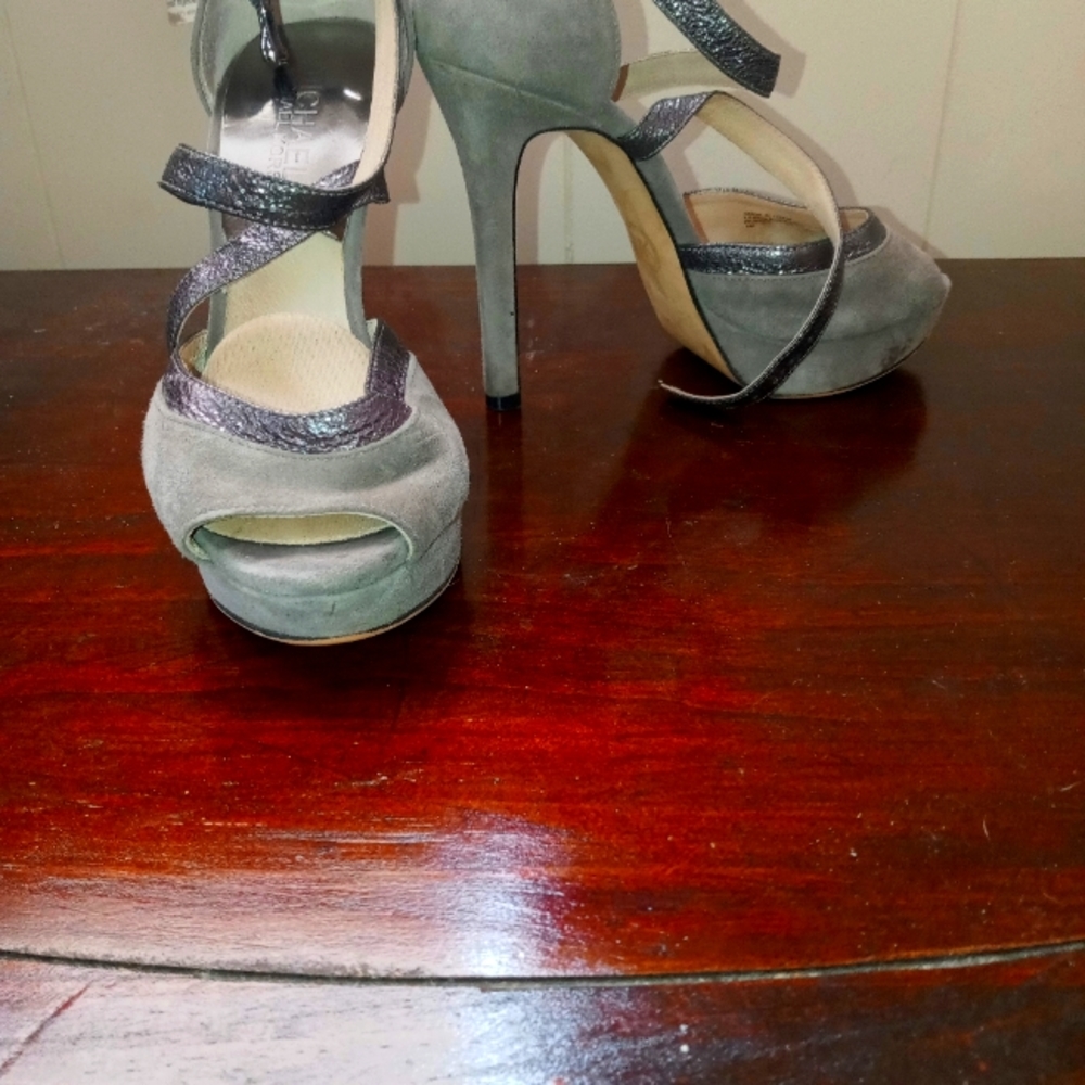 Michael Kors gray suede heels